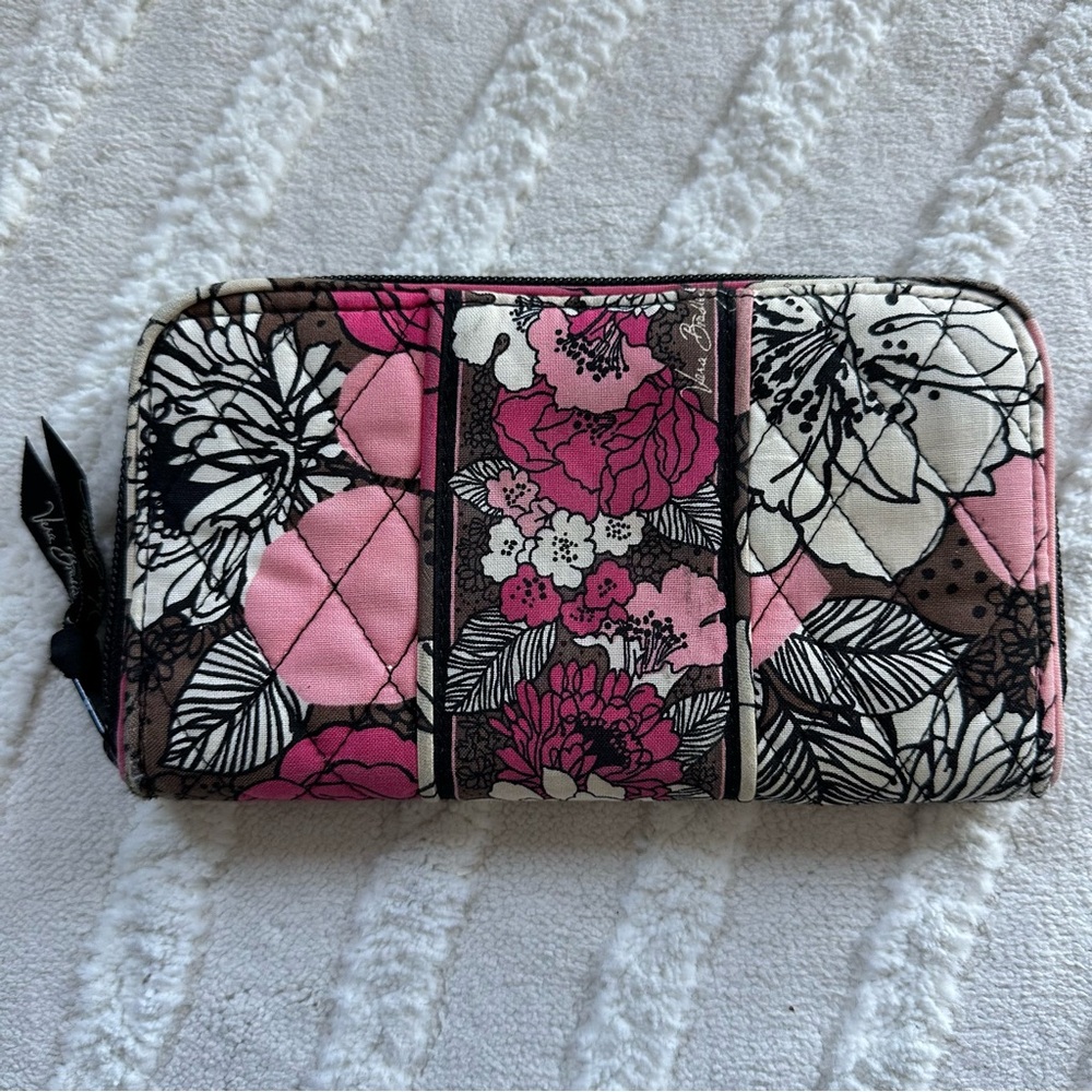 Vera Bradley | Y2K Mocha Rouge Wristlet